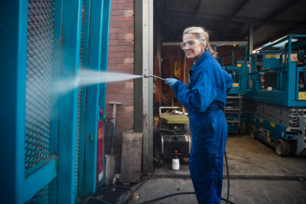 Best Parking Lot and Garage Cleaning  in Leetsdale, PA