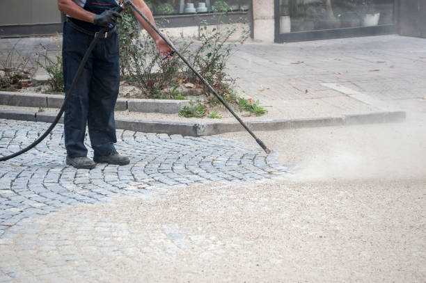 Best Gas Station Cleaning  in Leetsdale, PA
