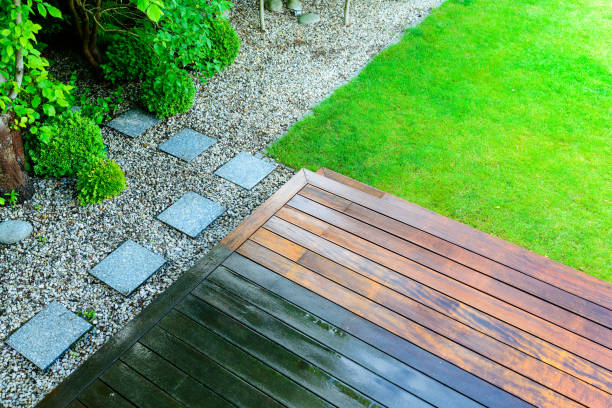 Best Animal Enclosure Cleaning  in Leetsdale, PA